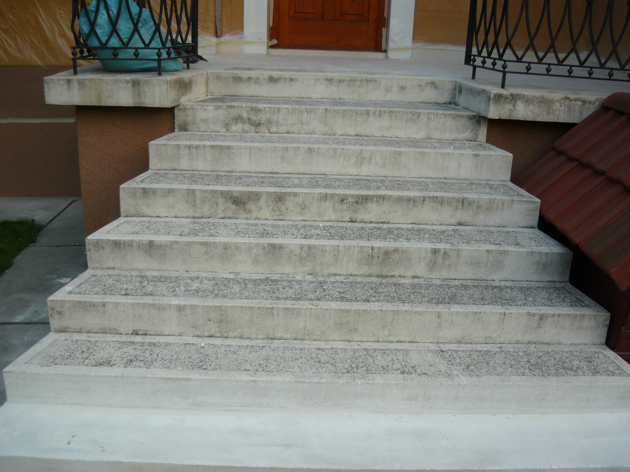 műkő lépcső felújítás előtt